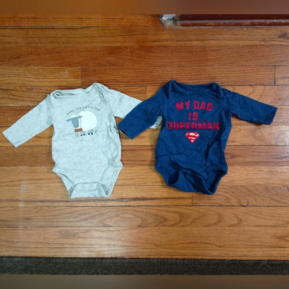 3/$10 🌟 Lot of 2 Baby Gap Baby Navy & Grey Gray Long Sleeve Onesies 0-3 Months